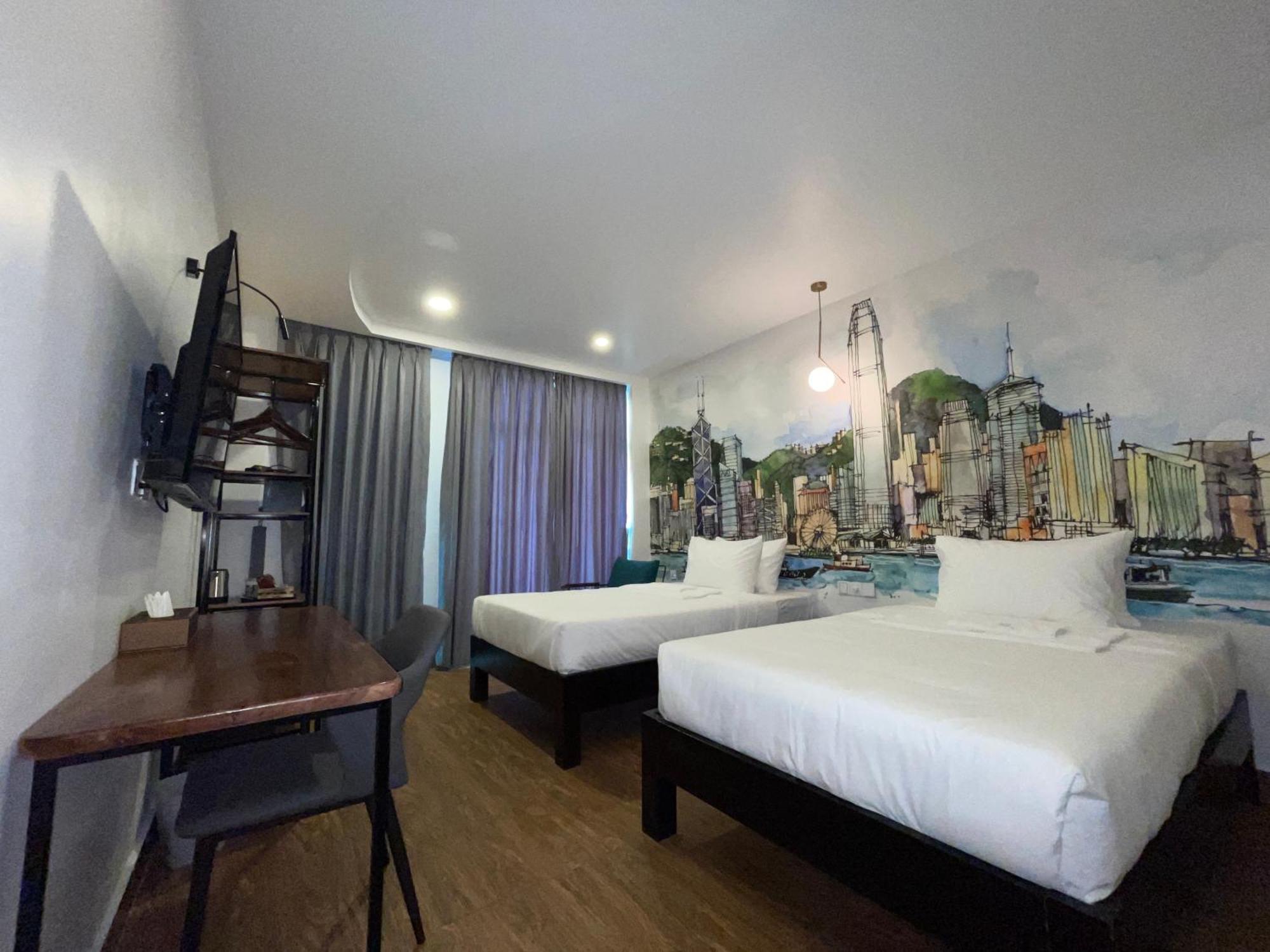 Times Hotel At Bassac Lane Phnom Penh Luaran gambar