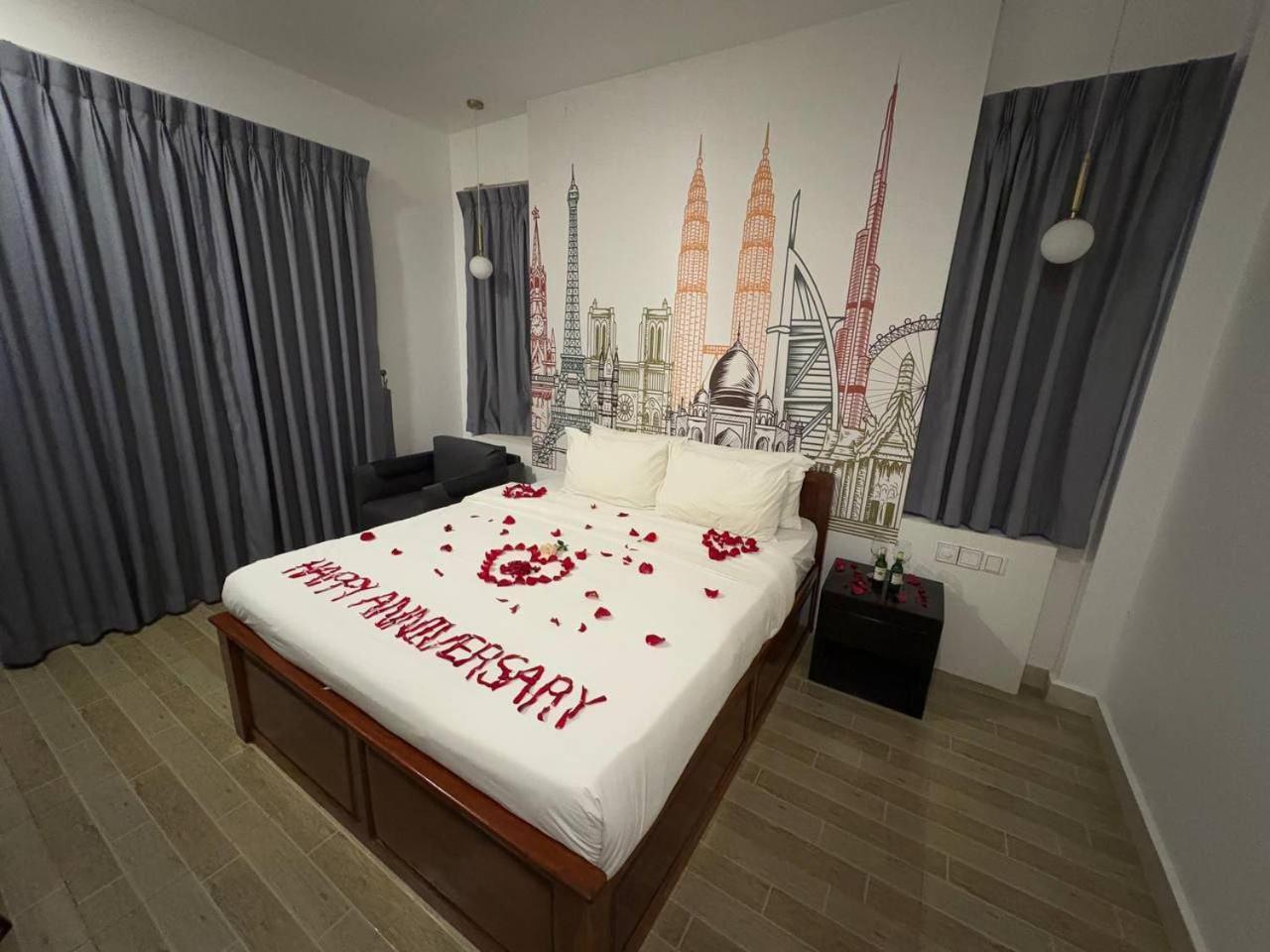 Times Hotel At Bassac Lane Phnom Penh Luaran gambar